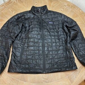 Black Patagonia nano puff jacket - men’s large
